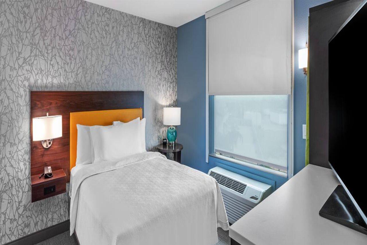 Home2 Suites By Hilton Laredo, Tx Exterior photo