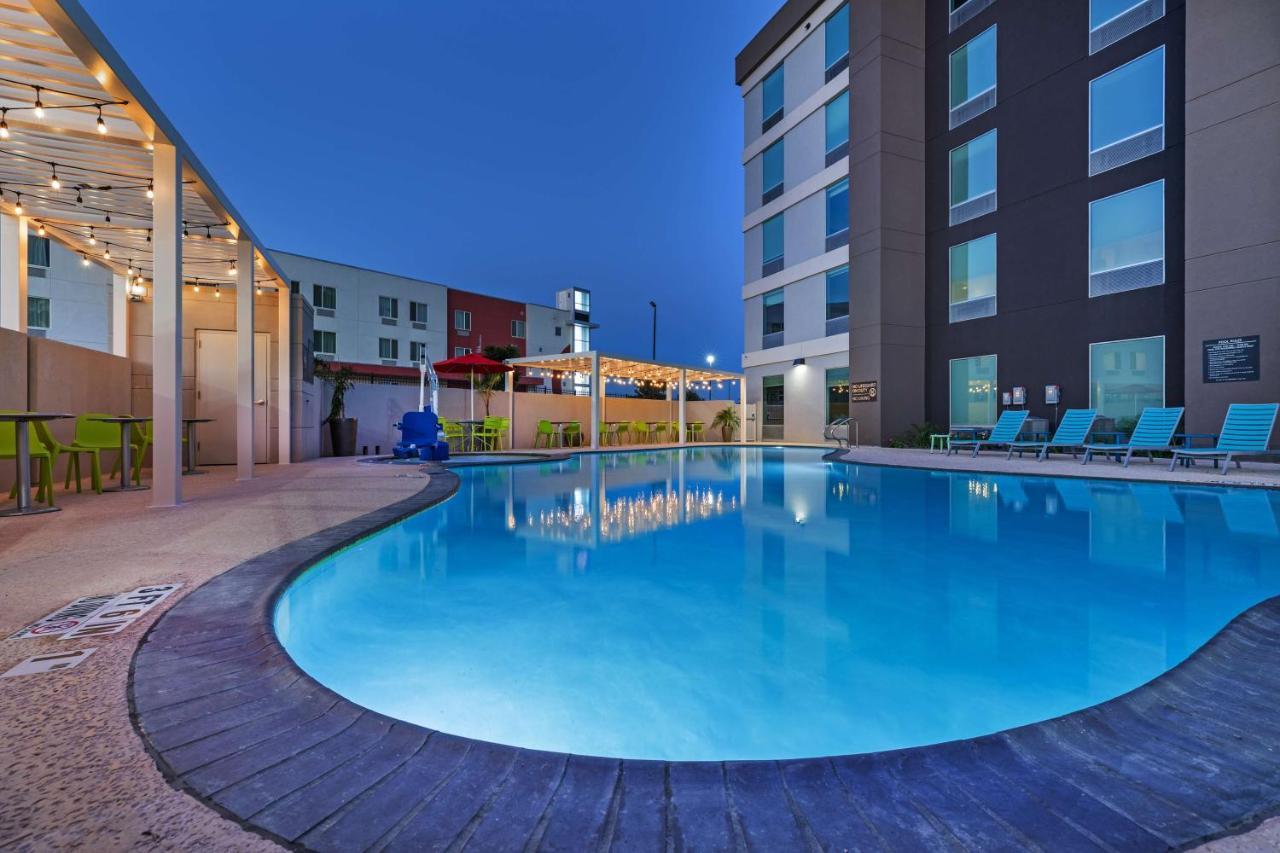 Home2 Suites By Hilton Laredo, Tx Exterior photo
